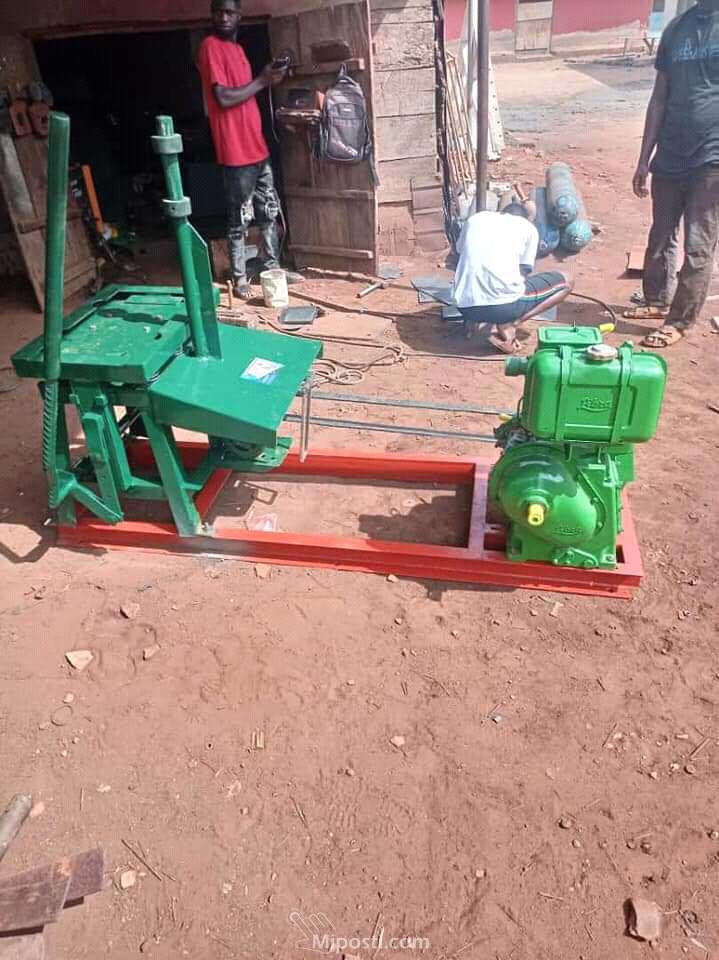 Automatic block/hydraulics brick Machine