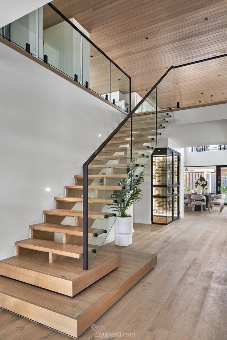 Custom Staircase Fabrication