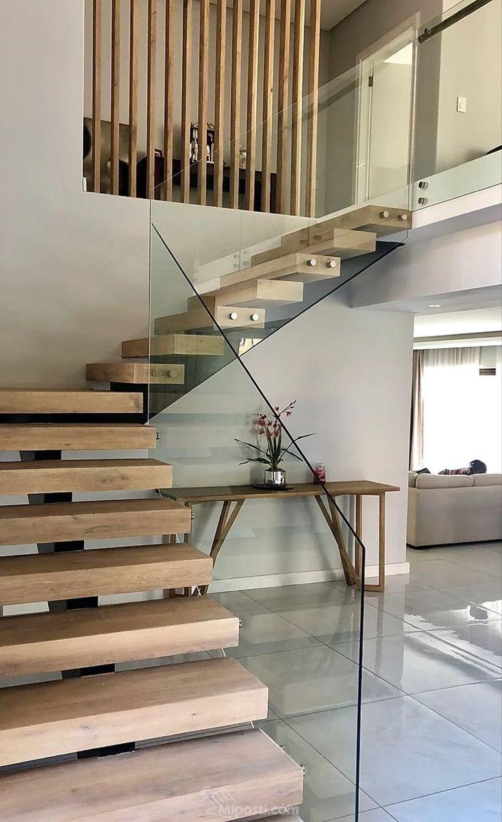 Mono Stringer Timber Staircase