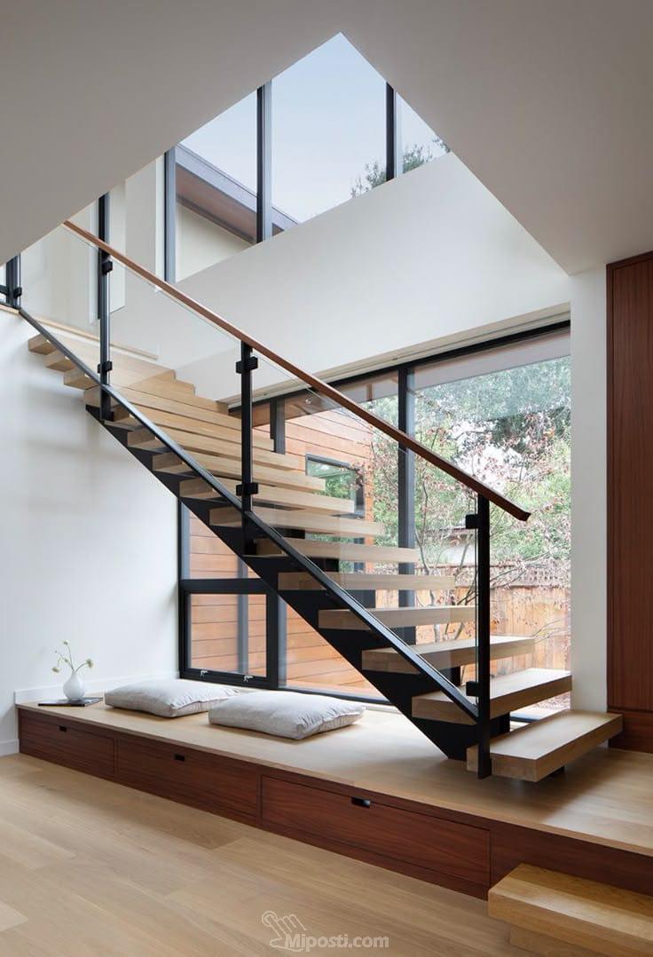 Metal Staircase Fabrication Services