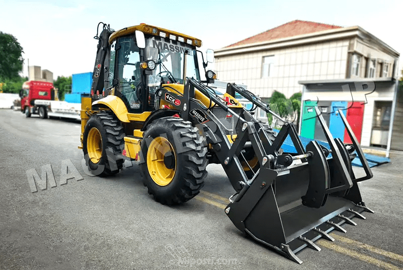 Massive 4CX Backhoe Loaders for Sale in Ghana