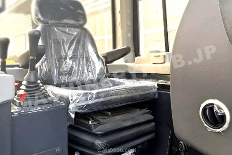 Massive 3CX Side Shift Backhoe Loaders for Sale in Guyana