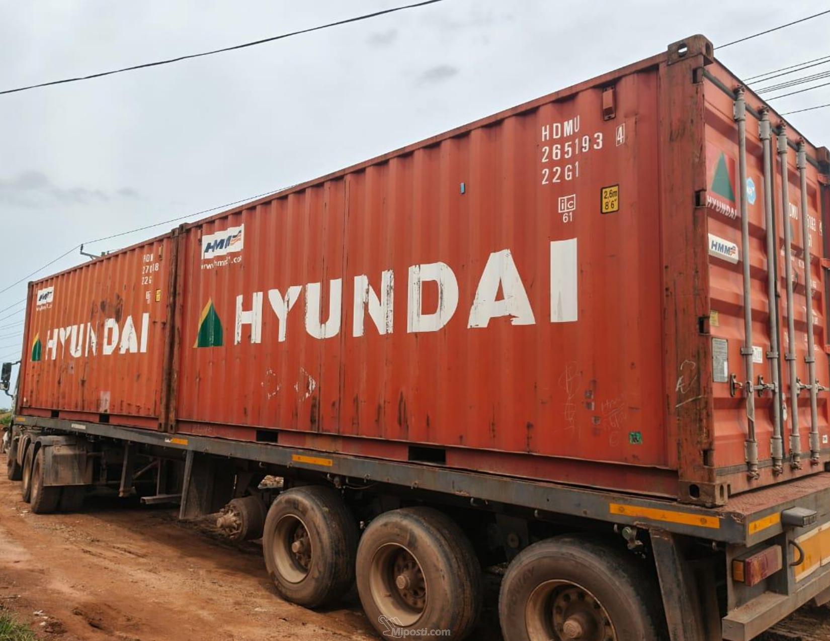 Reduce to clear 20ft empty dry containers available for sales